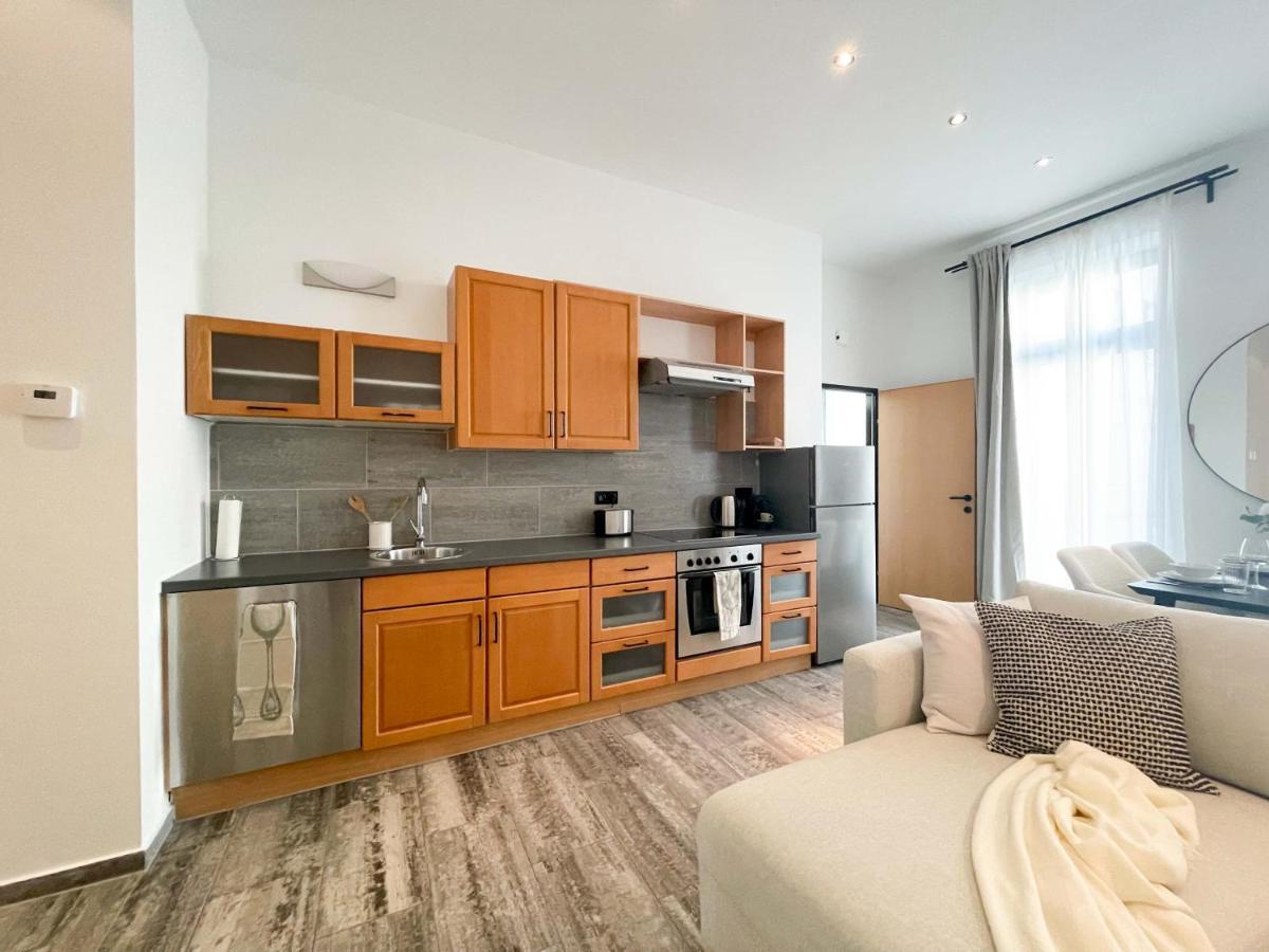 Focky City Apartments Wina Bagian luar foto