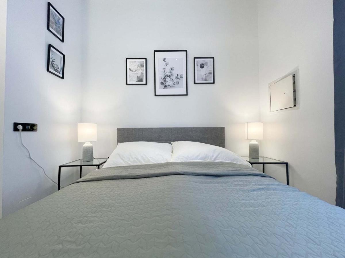 Focky City Apartments Wina Bagian luar foto