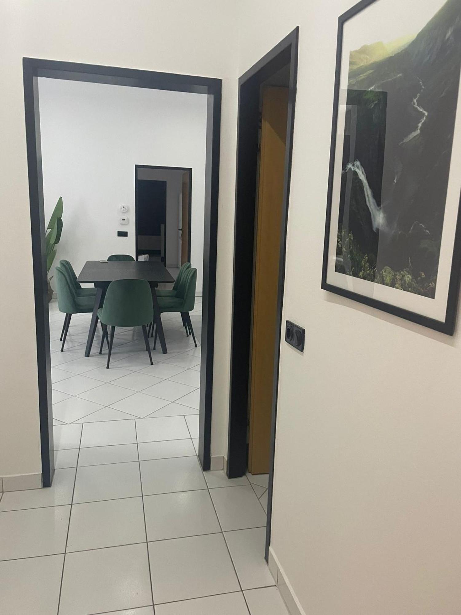 Focky City Apartments Wina Bagian luar foto