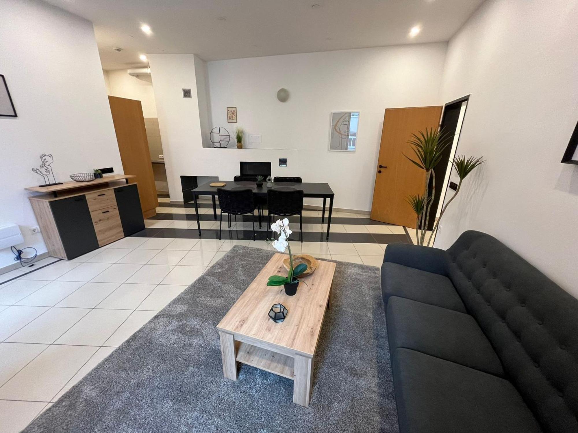 Focky City Apartments Wina Bagian luar foto
