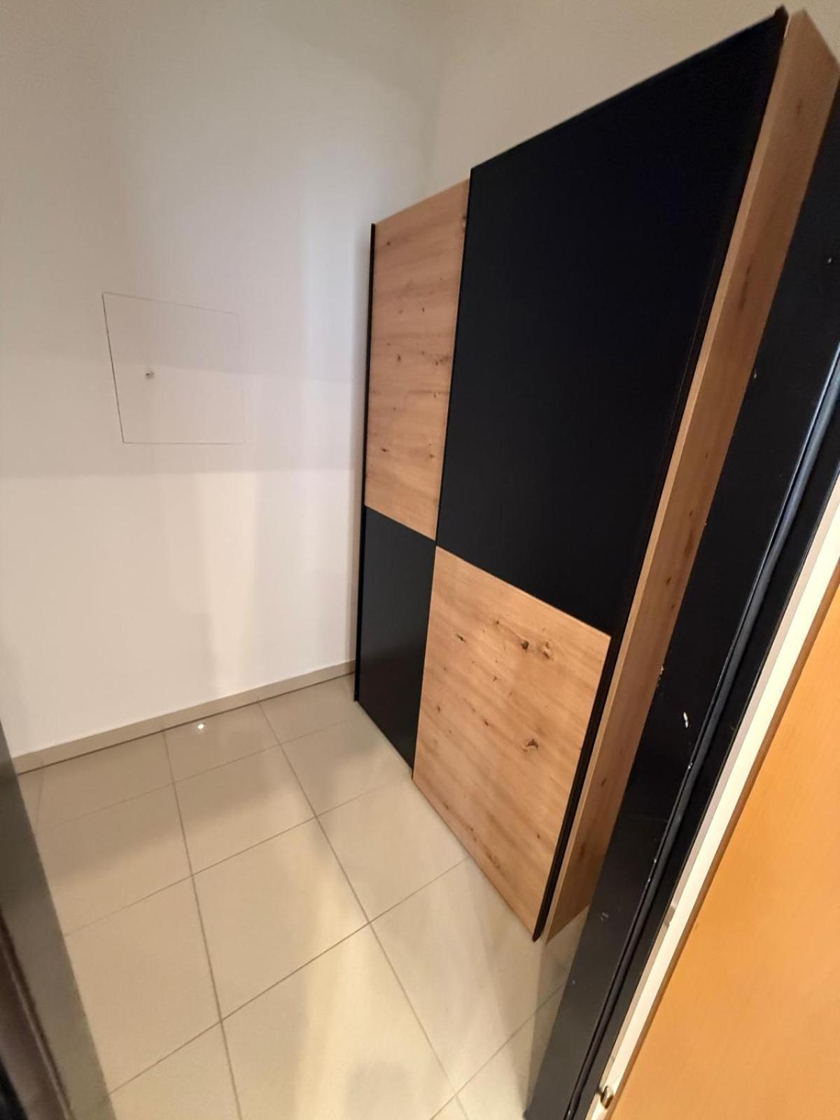 Focky City Apartments Wina Bagian luar foto